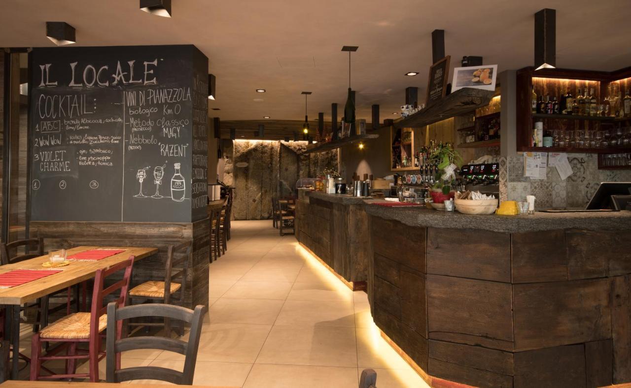 Crimea Wine Hotel Chiavenna Exterior foto